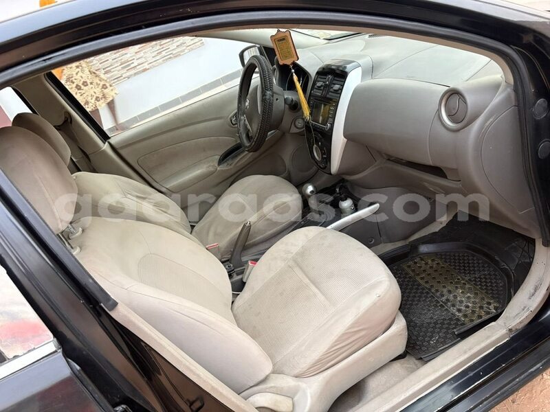 Big with watermark nissan versa dakar dakar 33351