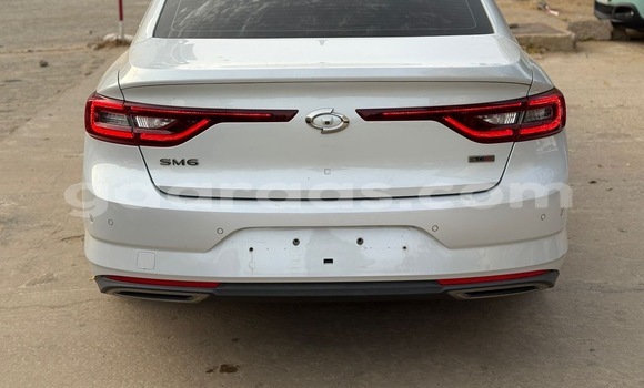 Dieundeu Beess Renault Samsung Sm6 Silver Auto in Dakar in Dakar Dieundeu Beess Renault Samsung Sm6 Silver Auto in Dakar in Dakar