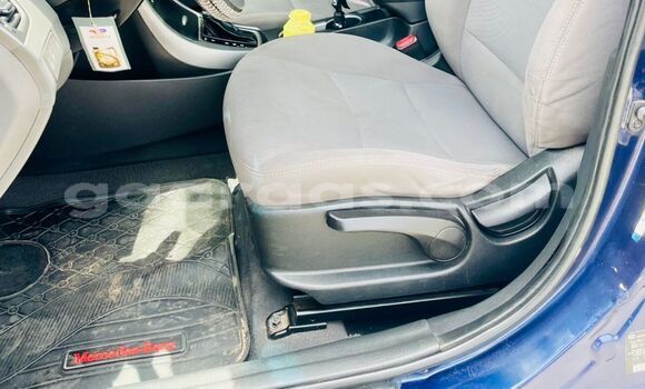 Acheter Occasion Voiture Hyundai Elantra Bleu à Dakar, Dakar Acheter Occasion Voiture Hyundai Elantra Bleu à Dakar, Dakar