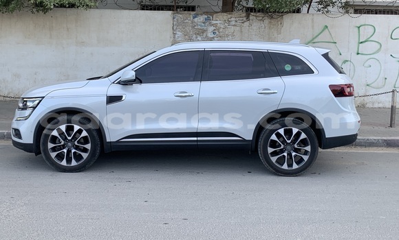 Acheter Neuf Voiture Renault Samsung QM6 Beige à Dakar, Dakar Acheter Neuf Voiture Renault Samsung QM6 Beige à Dakar, Dakar