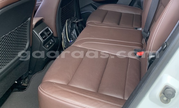 Acheter Neuf Voiture Renault Samsung QM6 Beige à Dakar, Dakar Acheter Neuf Voiture Renault Samsung QM6 Beige à Dakar, Dakar