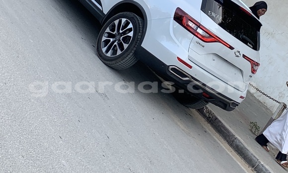 Acheter Neuf Voiture Renault Samsung QM6 Beige à Dakar, Dakar Acheter Neuf Voiture Renault Samsung QM6 Beige à Dakar, Dakar