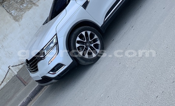 Acheter Neuf Voiture Renault Samsung QM6 Beige à Dakar, Dakar Acheter Neuf Voiture Renault Samsung QM6 Beige à Dakar, Dakar