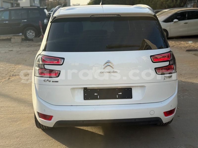 Big with watermark citroen c4picasso dakar dakar 33363