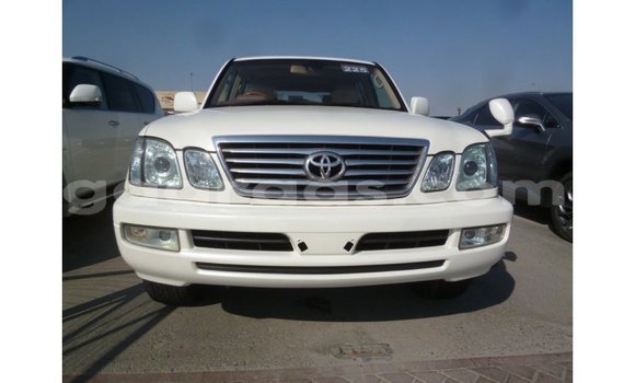 Acheter Import Utilitaire Toyota Land Cruiser Blanc à Import - Dubai, Dakar Acheter Import Utilitaire Toyota Land Cruiser Blanc à Import - Dubai, Dakar
