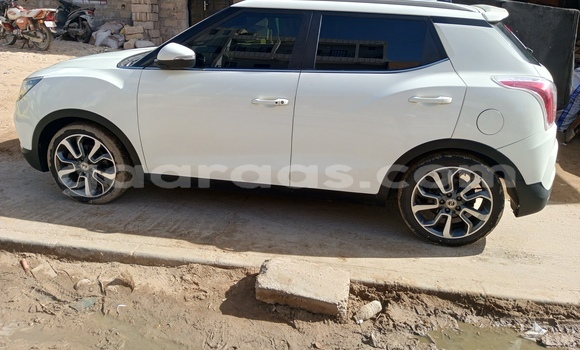 Buy New SsangYong Tivoli White Car in Dakar in Dakar Buy New SsangYong Tivoli White Car in Dakar in Dakar