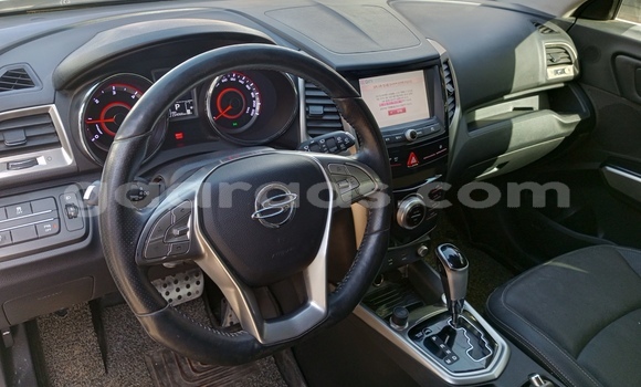 Buy New SsangYong Tivoli White Car in Dakar in Dakar Buy New SsangYong Tivoli White Car in Dakar in Dakar