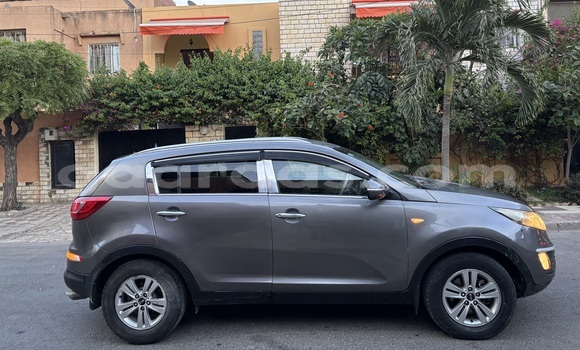 Dieundeu Occasion Kia Sportage Silver Auto in Dakar in Dakar Dieundeu Occasion Kia Sportage Silver Auto in Dakar in Dakar