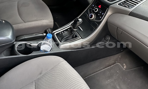 Acheter Occasion Voiture Hyundai Elantra Gray à Dakar, Dakar Acheter Occasion Voiture Hyundai Elantra Gray à Dakar, Dakar