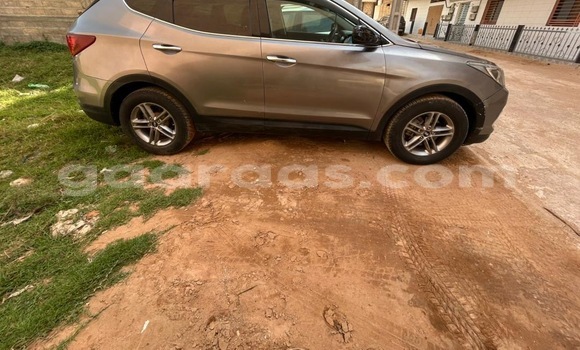 Dieundeu Occasion Hyundai Santa Fe Other Auto in Rufisque in Dakar Dieundeu Occasion Hyundai Santa Fe Other Auto in Rufisque in Dakar