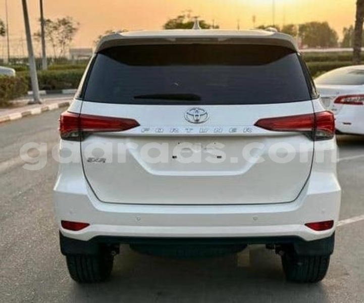 Big with watermark toyota fortuner dakar dakar 33403