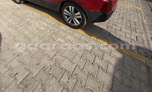 Dieundeu Occasion Hyundai Tucson Red Auto in Dakar in Dakar Dieundeu Occasion Hyundai Tucson Red Auto in Dakar in Dakar