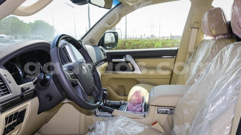 Big with watermark toyota land cruiser dakar dakar 33406