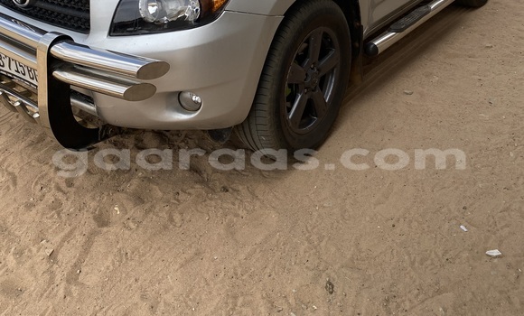 Dieundeu Occasion Toyota RAV4 Silver Auto in Richard Toll in Saint-Louis Dieundeu Occasion Toyota RAV4 Silver Auto in Richard Toll in Saint-Louis