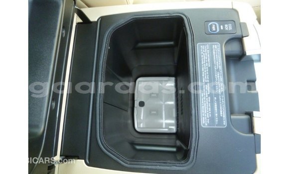 Acheter Import Utilitaire Toyota Land Cruiser Noir à Import - Dubai, Dakar Acheter Import Utilitaire Toyota Land Cruiser Noir à Import - Dubai, Dakar