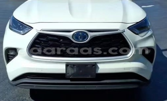 Acheter Occasion Voiture Toyota Highlander White à Dakar, Dakar