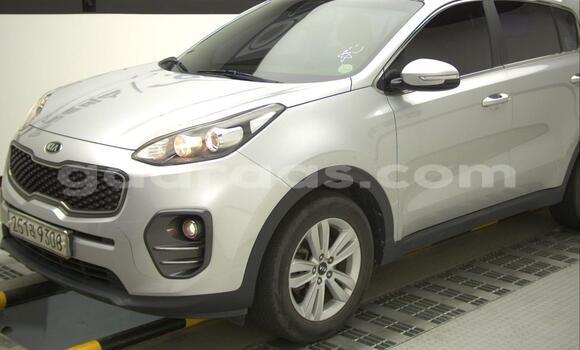 Buy Used Kia Sportage Gray Car in Dakar in Dakar