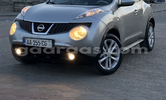 Buy Used Nissan Juke Silver Car in Dakar in Dakar Buy Used Nissan Juke Silver Car in Dakar in Dakar