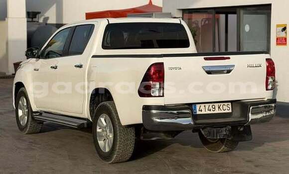 Buy Used Toyota Hilux Other Car in Dakar in Dakar Buy Used Toyota Hilux Other Car in Dakar in Dakar