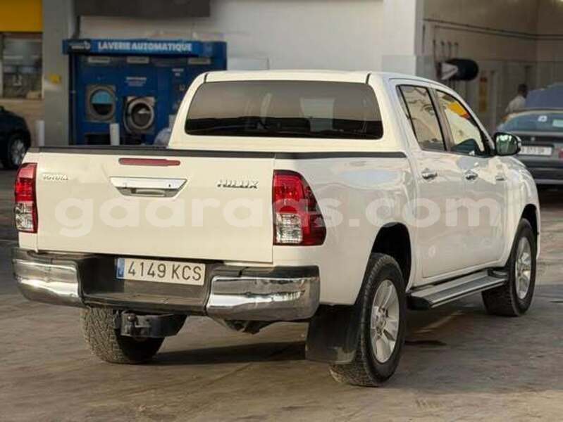 Big with watermark toyota hilux dakar dakar 33447