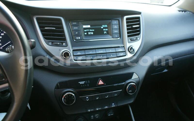 Big with watermark hyundai tucson fatick gossas 33462