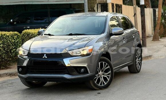 Buy Used Mitsubishi Outlander Silver Car in Dakar in Dakar Buy Used Mitsubishi Outlander Silver Car in Dakar in Dakar