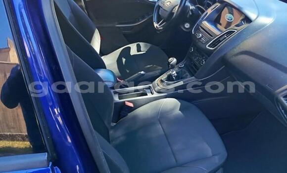 Buy Used Ford Focus Blue Car in Dabo in Kolda Buy Used Ford Focus Blue Car in Dabo in Kolda