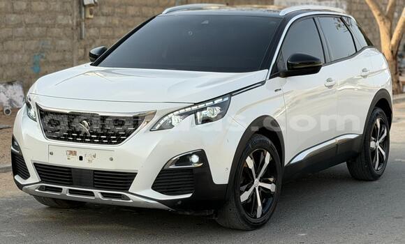 Buy Used Peugeot 3008 White Car in Dakar in Dakar Buy Used Peugeot 3008 White Car in Dakar in Dakar