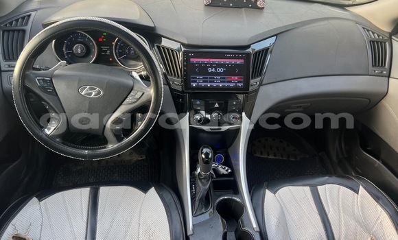 Acheter Occasion Voiture Hyundai Sonata Beige à Dakar, Dakar Acheter Occasion Voiture Hyundai Sonata Beige à Dakar, Dakar