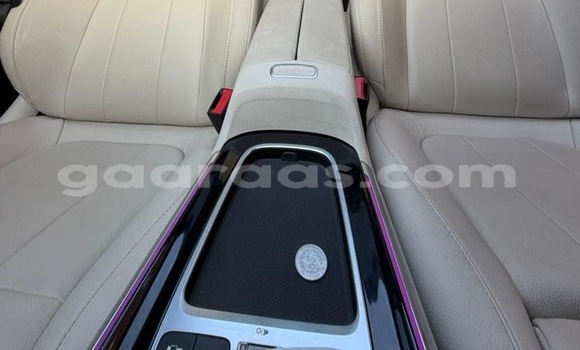 Acheter Occasion Voiture Mercedes‒Benz GLA-klasse AMG Bleu à Dakar, Dakar Acheter Occasion Voiture Mercedes‒Benz GLA-klasse AMG Bleu à Dakar, Dakar