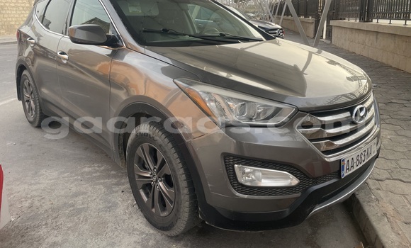Acheter Occasion Voiture Hyundai Santa Fe Brown à Dakar, Dakar Acheter Occasion Voiture Hyundai Santa Fe Brown à Dakar, Dakar