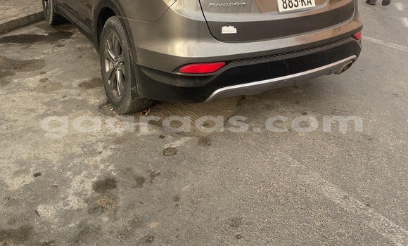 Acheter Occasion Voiture Hyundai Santa Fe Brown à Dakar, Dakar Acheter Occasion Voiture Hyundai Santa Fe Brown à Dakar, Dakar