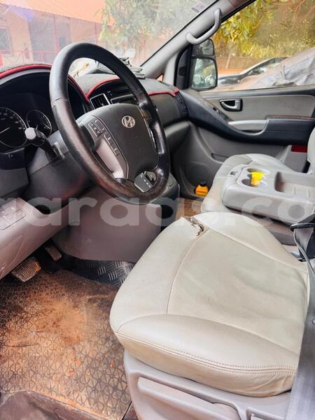 Big with watermark hyundai starex dakar dakar 33486