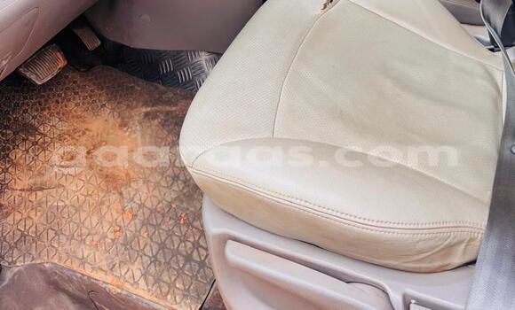Acheter Occasion Voiture Hyundai Starex Beige à Dakar, Dakar Acheter Occasion Voiture Hyundai Starex Beige à Dakar, Dakar