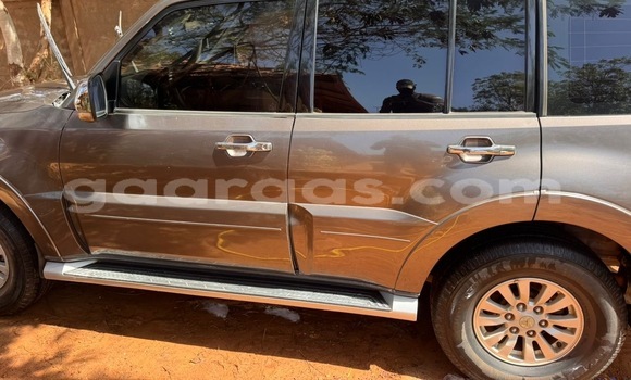 Acheter Occasion Voiture Mitsubishi Pajero Beige à Dakar, Dakar Acheter Occasion Voiture Mitsubishi Pajero Beige à Dakar, Dakar