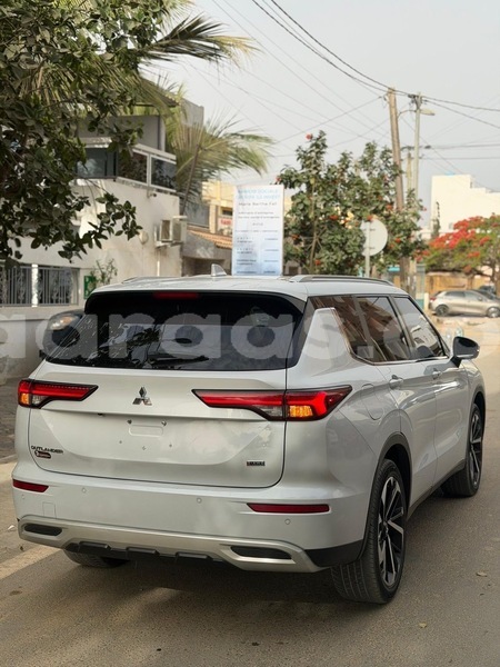 Big with watermark mitsubishi outlander dakar dakar 33489
