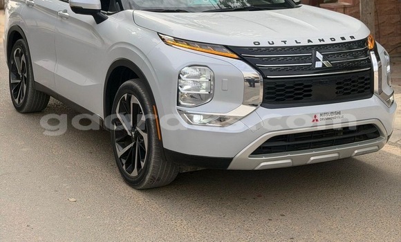 Acheter Occasion Voiture Mitsubishi Outlander Gris à Dakar, Dakar Acheter Occasion Voiture Mitsubishi Outlander Gris à Dakar, Dakar