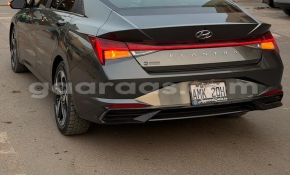 Buy Used Hyundai Elantra Gris métalisé Car in Dakar in Dakar Buy Used Hyundai Elantra Gris métalisé Car in Dakar in Dakar
