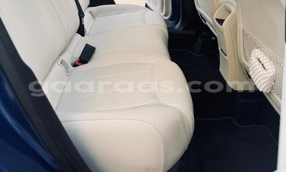 Acheter Neuf Voiture Mercedes-Benz C-Classe Bleu à Dakar, Dakar Acheter Neuf Voiture Mercedes-Benz C-Classe Bleu à Dakar, Dakar
