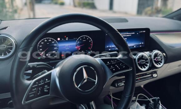 Acheter Neuf Voiture Mercedes-Benz C-Classe Bleu à Dakar, Dakar Acheter Neuf Voiture Mercedes-Benz C-Classe Bleu à Dakar, Dakar