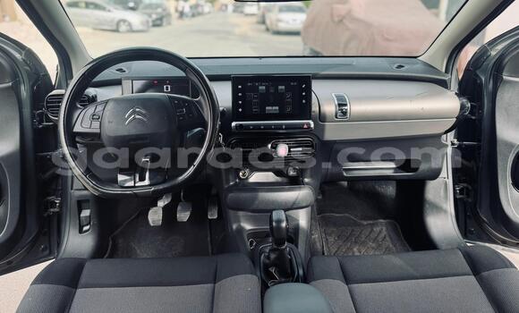 Acheter Neuf Voiture Citroen C4 Cactus Gris de fer à Dakar, Dakar Acheter Neuf Voiture Citroen C4 Cactus Gris de fer à Dakar, Dakar