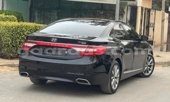 Acheter Neuf Voiture Hyundai Grandeur Noir à Dakar, Dakar Acheter Neuf Voiture Hyundai Grandeur Noir à Dakar, Dakar