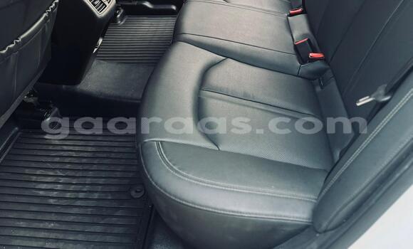 Acheter Neuf Voiture Hyundai Sonata Blanc à Dakar, Dakar Acheter Neuf Voiture Hyundai Sonata Blanc à Dakar, Dakar