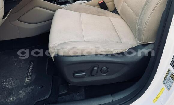Acheter Neuf Voiture Hyundai Tucson Blanc à Dakar, Dakar Acheter Neuf Voiture Hyundai Tucson Blanc à Dakar, Dakar