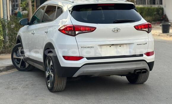Acheter Neuf Voiture Hyundai Tucson Blanc à Dakar, Dakar Acheter Neuf Voiture Hyundai Tucson Blanc à Dakar, Dakar