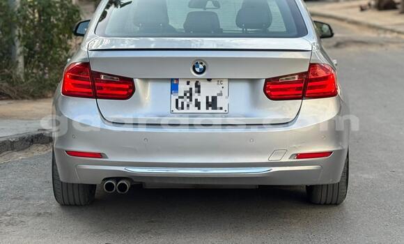 Acheter Occasion Voiture BMW 3–Series Gris à Dakar, Dakar Acheter Occasion Voiture BMW 3–Series Gris à Dakar, Dakar