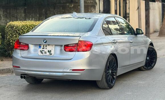 Acheter Occasion Voiture BMW 3–Series Gris à Dakar, Dakar Acheter Occasion Voiture BMW 3–Series Gris à Dakar, Dakar