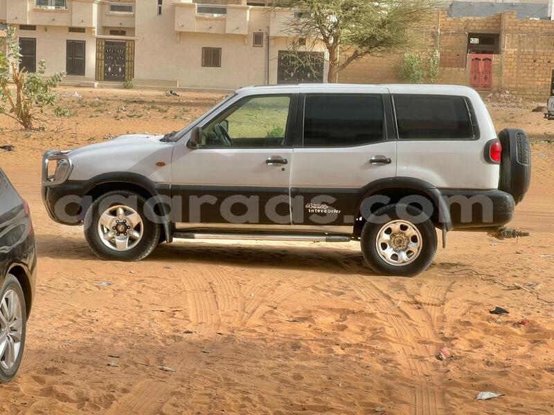 Big with watermark nissan terrano dakar dakar 33515