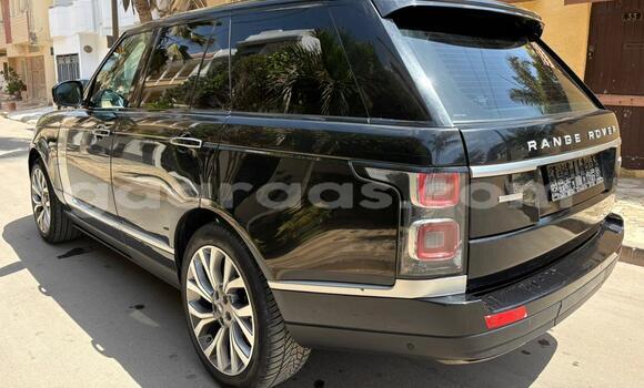 Dieundeu Beess Land Rover Range Rover Vogue Black Auto in Dakar in Dakar Dieundeu Beess Land Rover Range Rover Vogue Black Auto in Dakar in Dakar