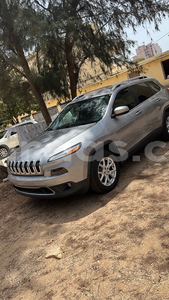 Big with watermark jeep cherokee dakar dakar 33523